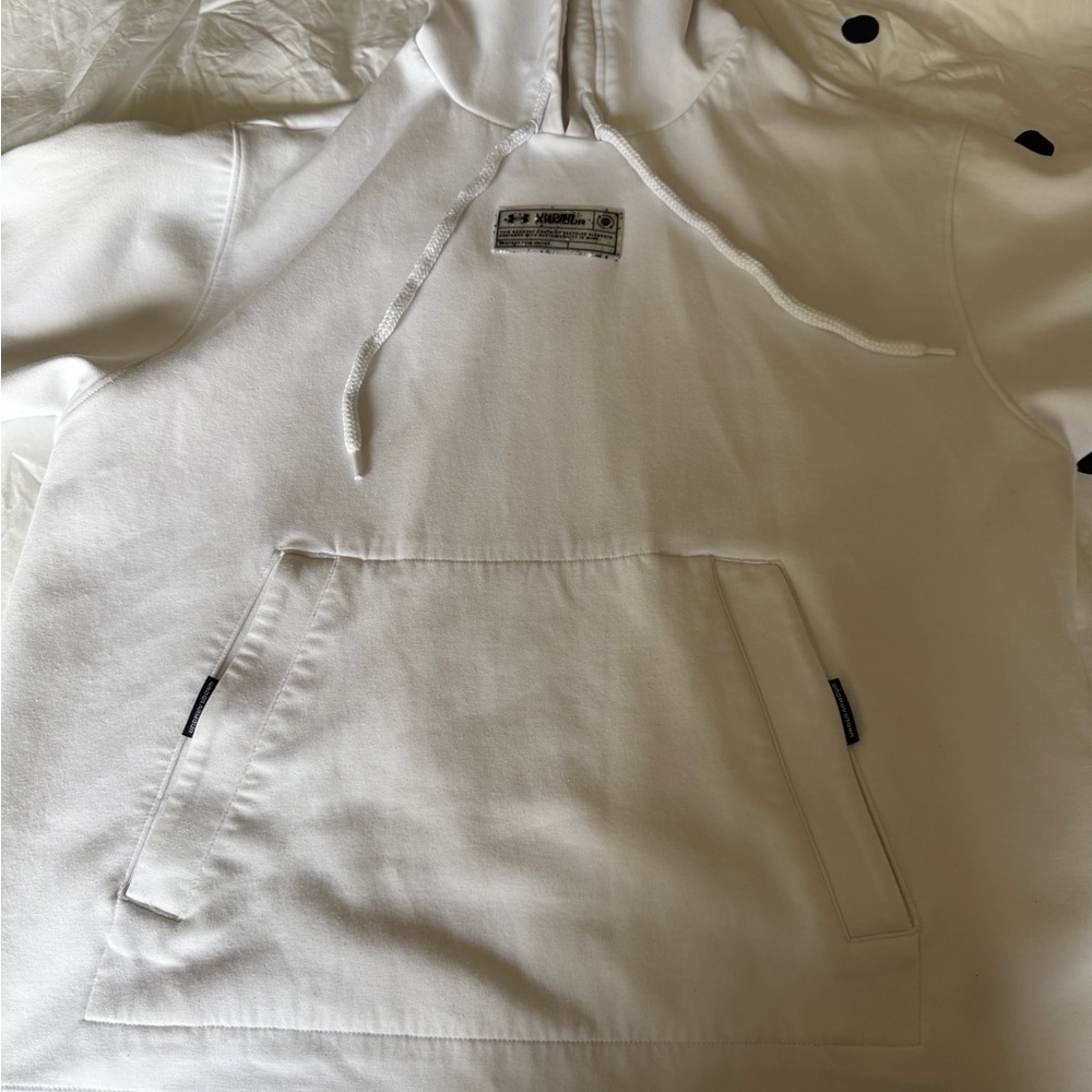 Under Armour Men’s White Hoodie